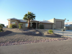 Trendy Southside Beauty with RV access